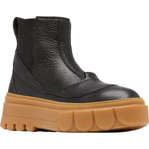 Sorel Black and Tan Ankle Boots